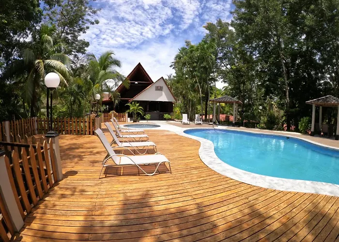 El Sueno Tropical Hotel